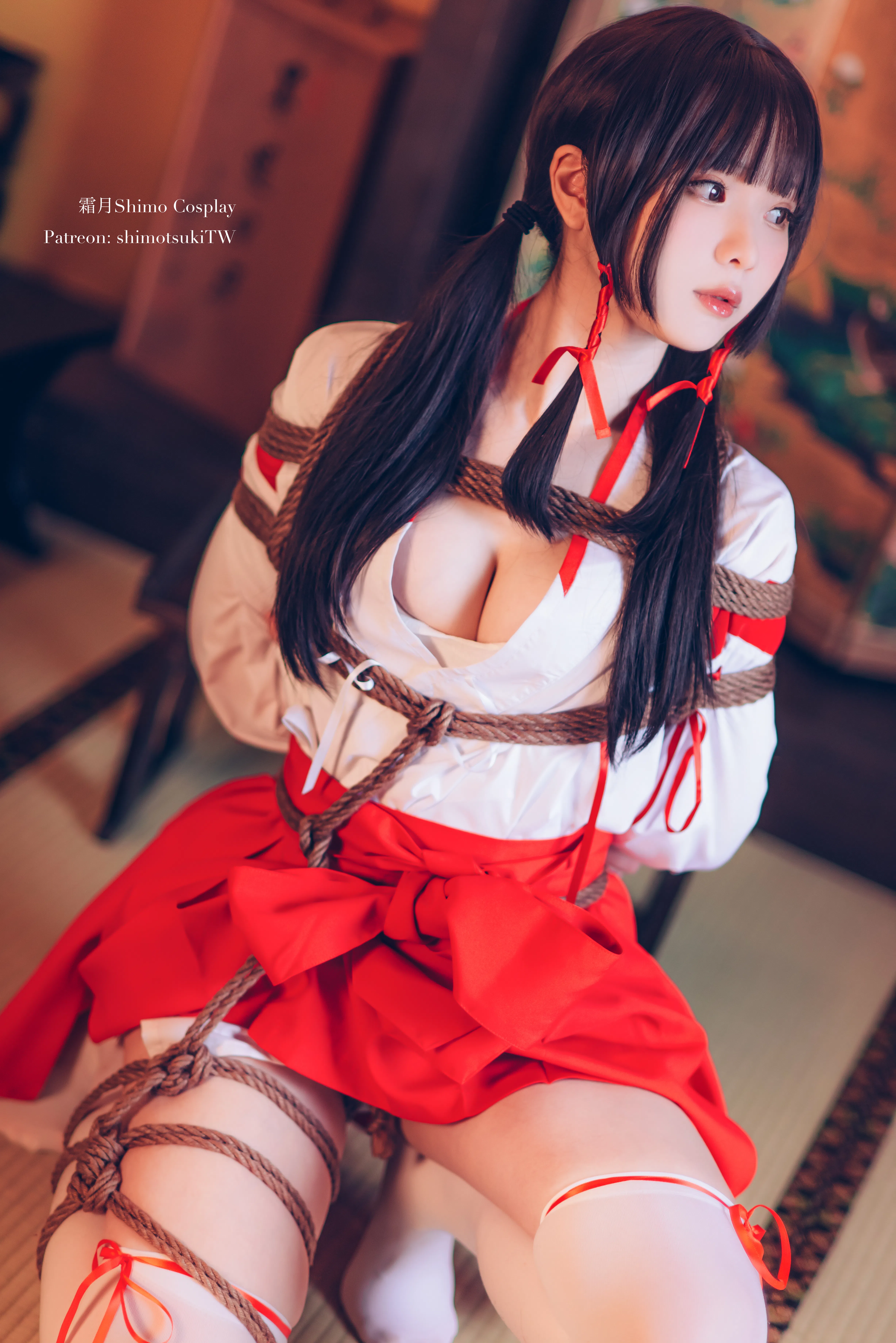 [Cosplay] 霜月shimo - NO.037 巫女捆绑