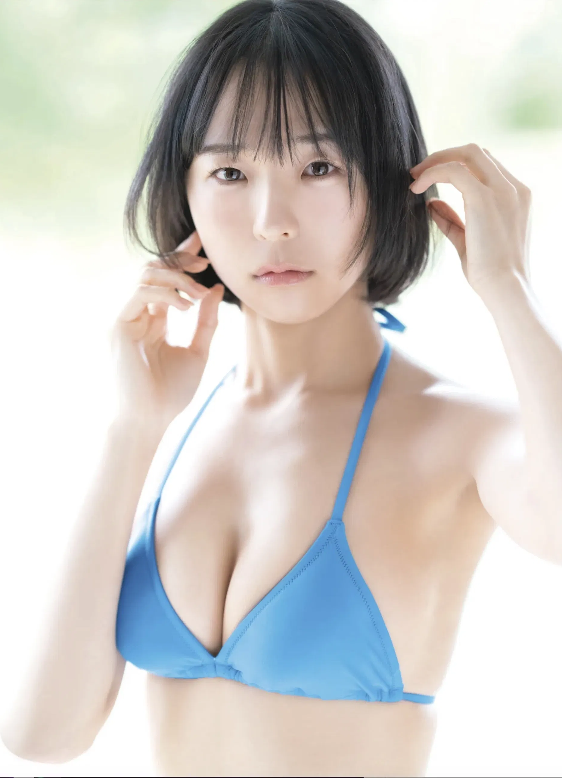 FRIDAY GOLD 鍛治島彩 とびっきりの初ビキニ