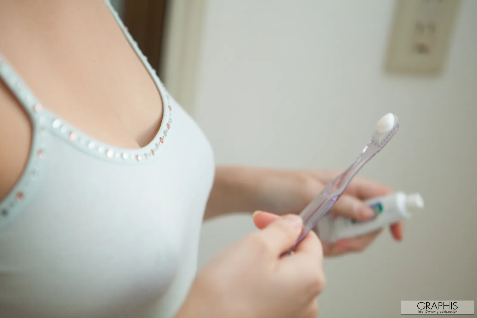 [Graphis] 2012-10-12 Feti Style - Mao Hamasaki 浜崎真緒