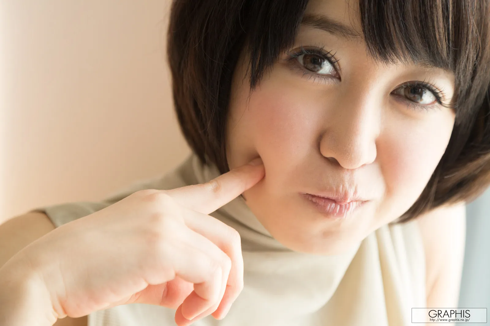 [Graphis] 2014-01-17 Feti Style – Yuu Shinoda 篠田ゆう