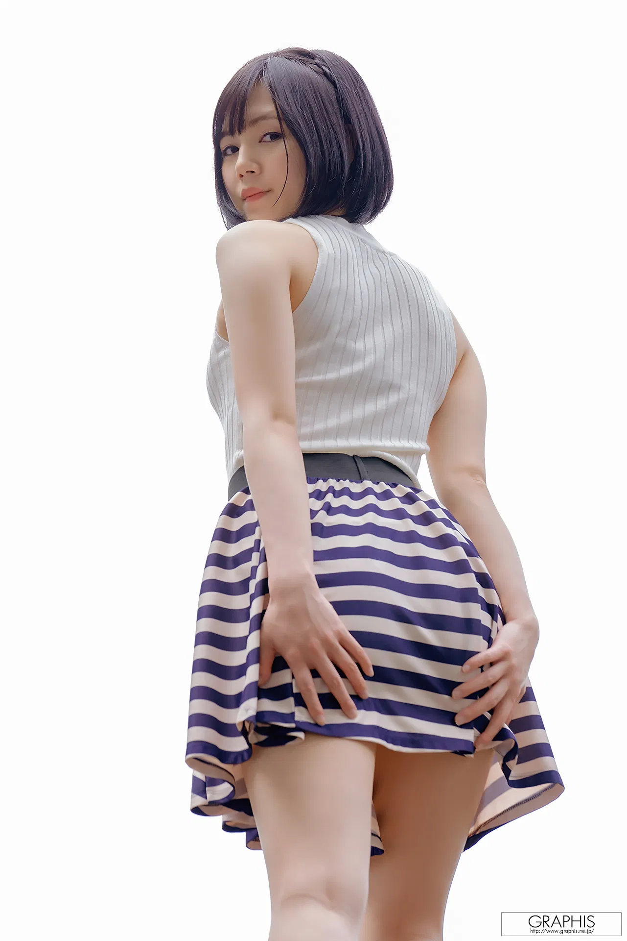[Graphis] 2019-06-21 Remu Suzumori 涼森れむ 『 First Gravure 』