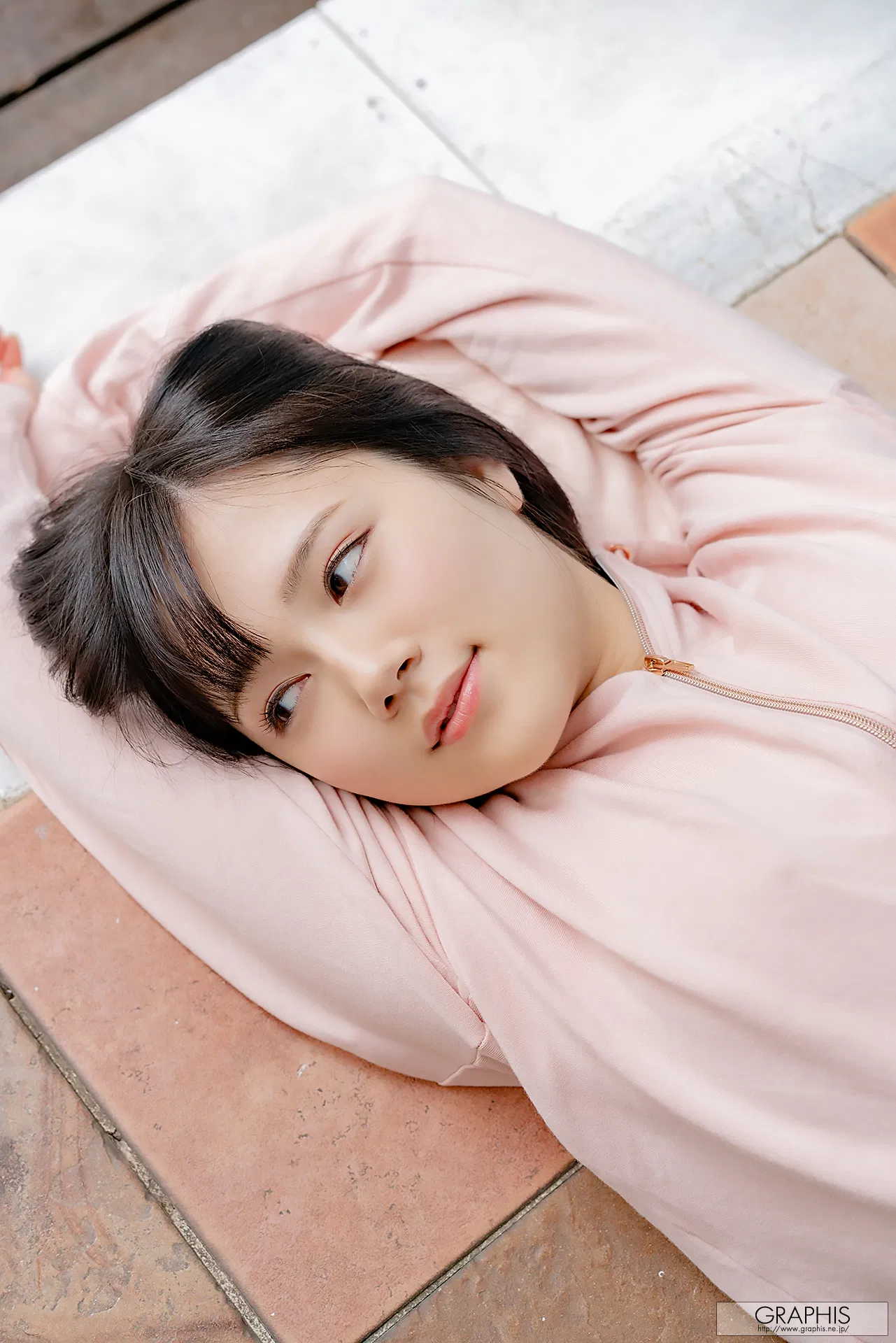 [Graphis] 2019-06-21 Remu Suzumori 涼森れむ 『 First Gravure 』