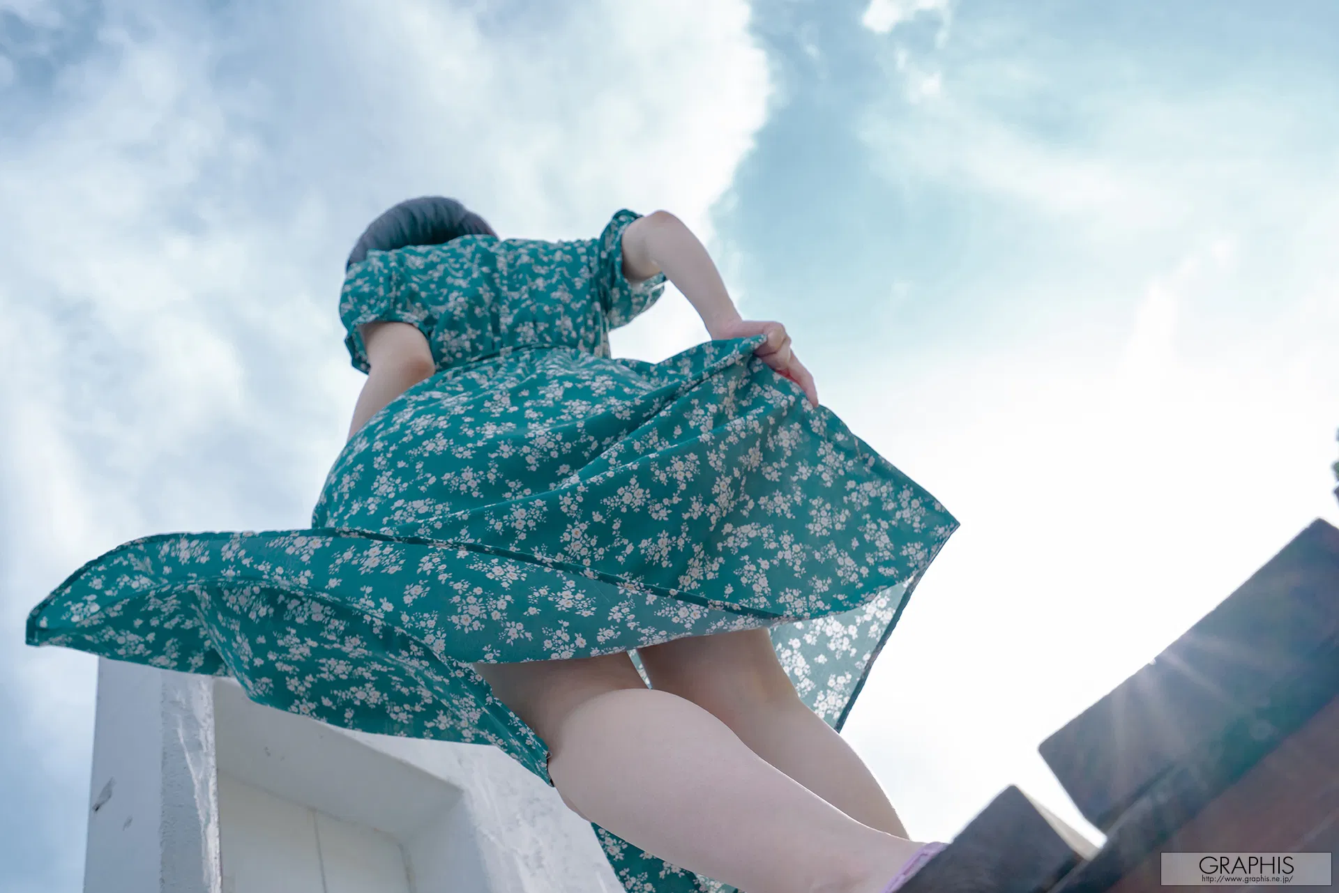 [Graphis] 2019-06-21 Remu Suzumori 涼森れむ 『 First Gravure 』