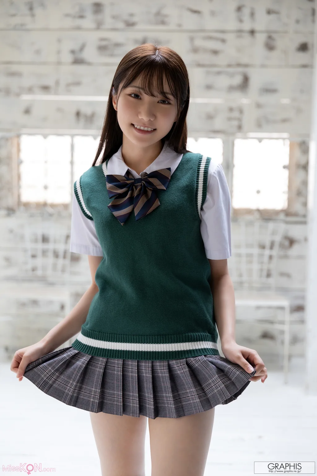Eren Sora (絵恋空)_ [Graphis] Gals Be Yourself! Vol.3