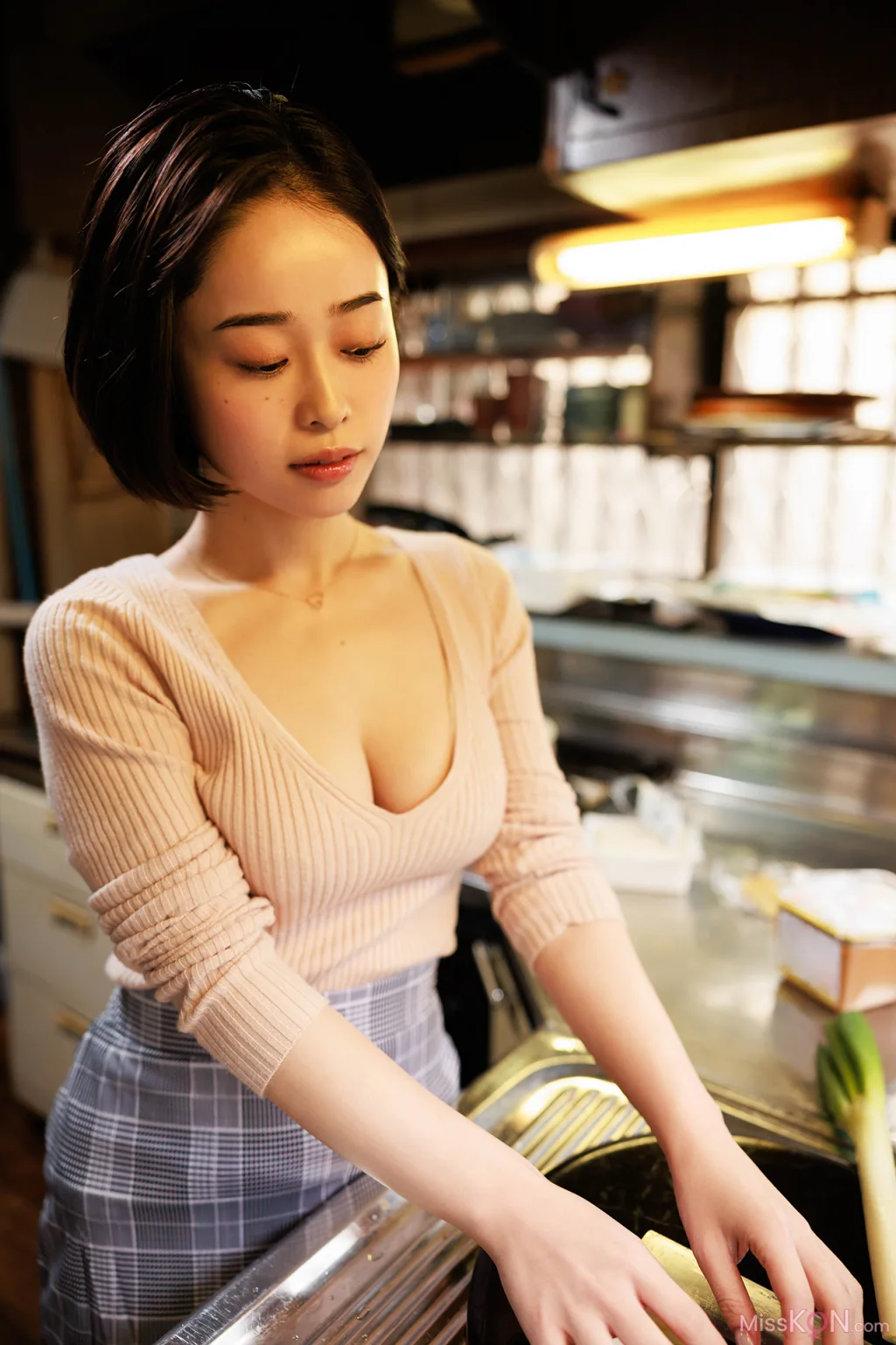 MINAMO_ 誘惑の果てに