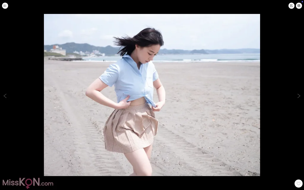 Mao Takano (髙野真央)_ FRIDAY GOLD 誕生！白肌ニューホープ