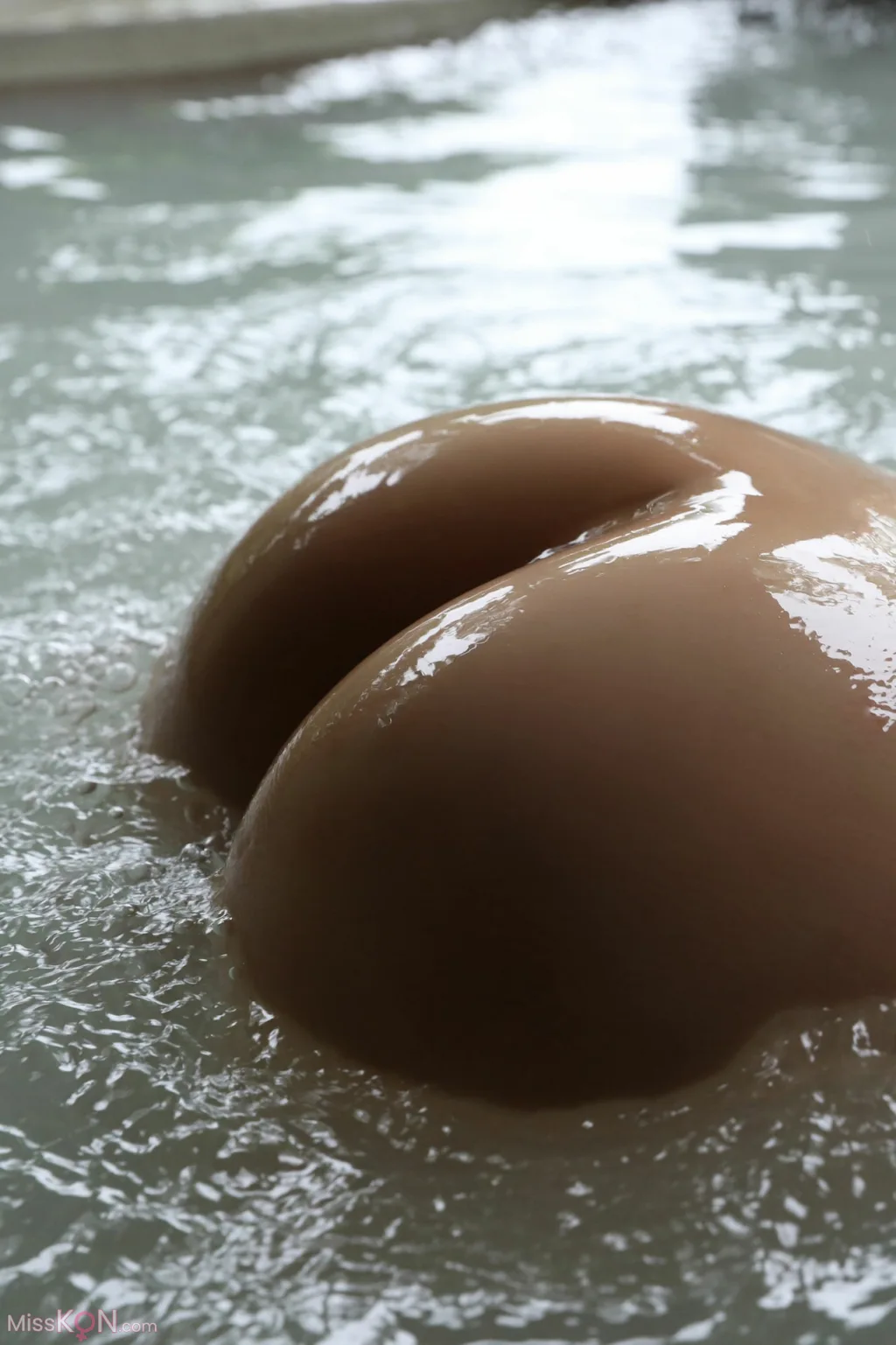 Miho Machiyama (街山みほ)_ FRIDAYデジタル写真集 現役慶應大学生美女 「秘宿」