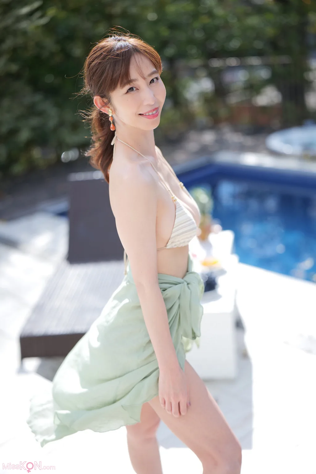 Misumi Shiochi (塩地美澄)_ 週刊ポストデジタル写真集 女子アナ桃源郷