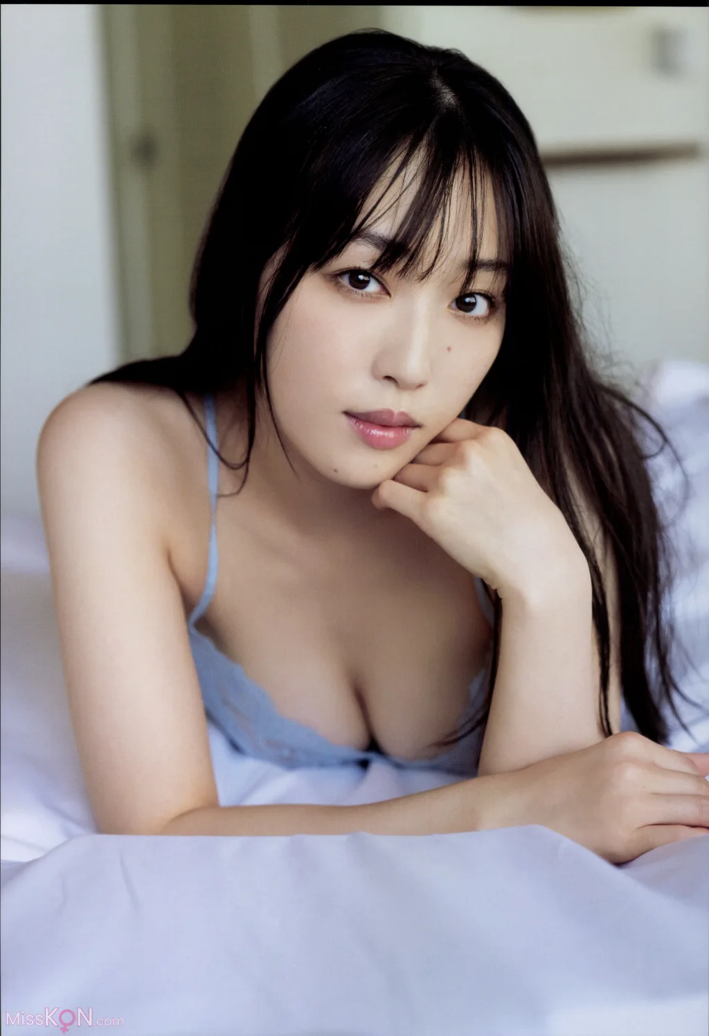 Mizuki Fukumura (譜久村聖)_ モーニング娘。’23 ラスト写真集 『 LAST SCENE 』