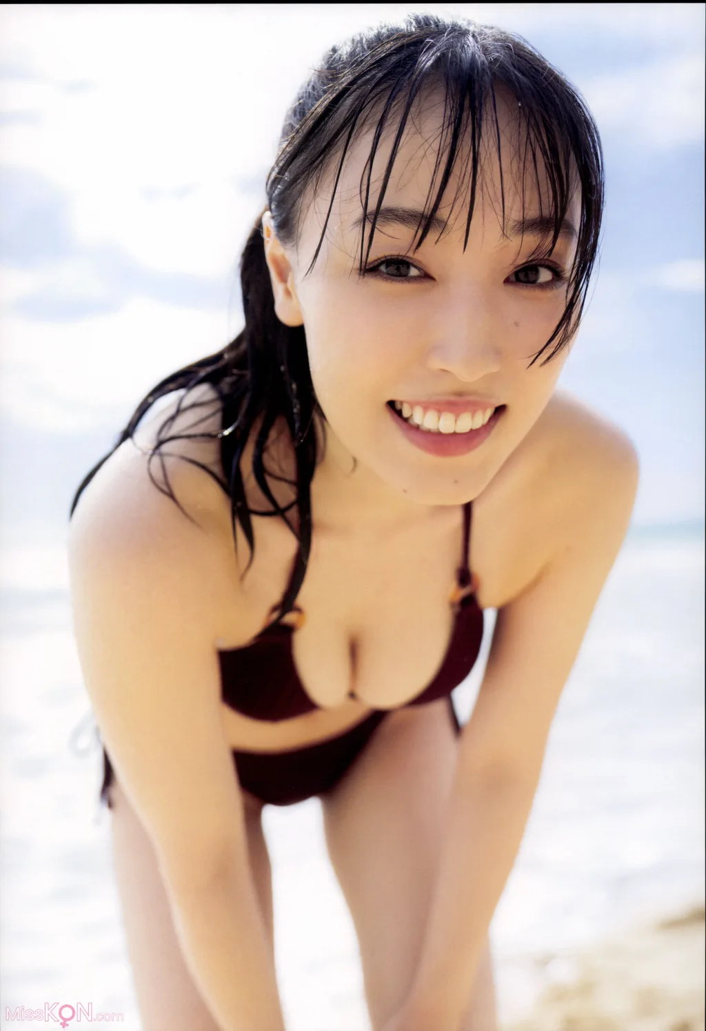 Mizuki Fukumura (譜久村聖)_ モーニング娘。’23 ラスト写真集 『 LAST SCENE 』