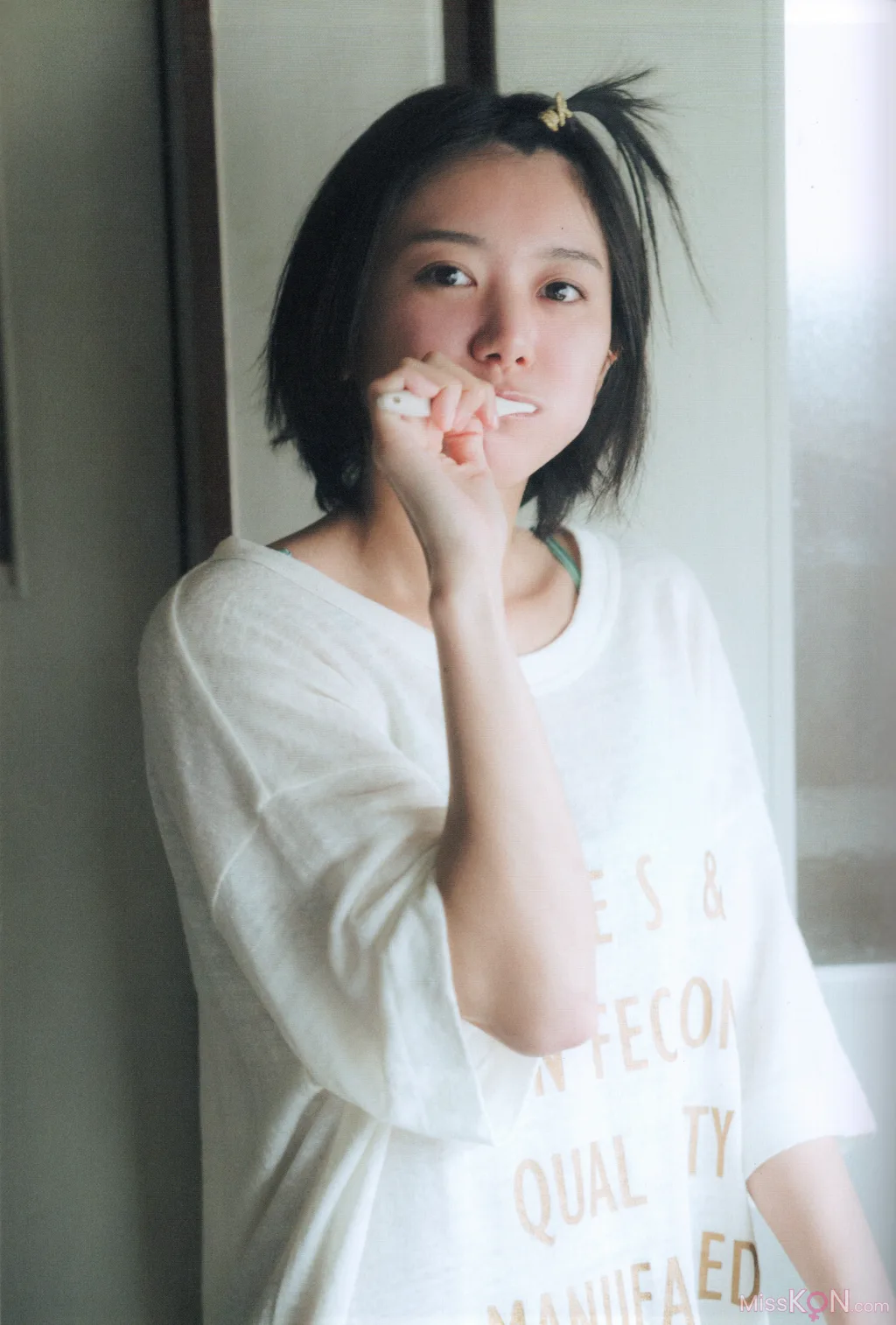 Momoka Onishi (大西桃香)_ 2023.09.30 AKB48 2nd写真集『桃の眺め方』