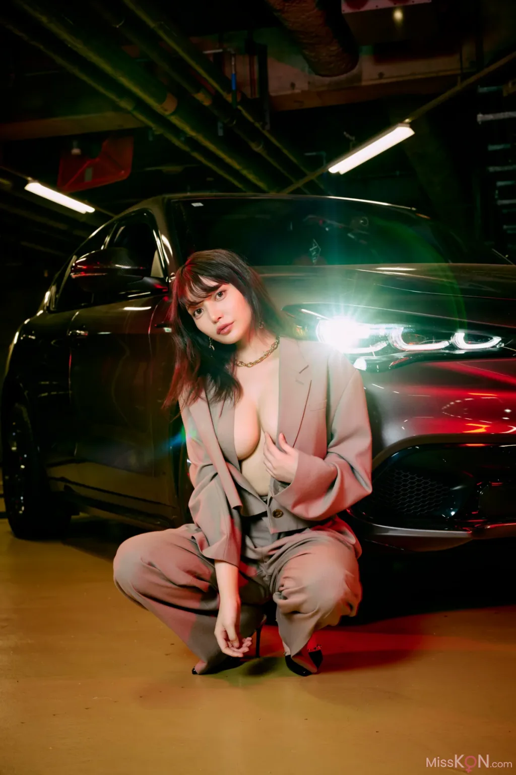 Nitori Sayaka (似鳥沙也加)_ FRIDAY GOLD A to Z Vol.10