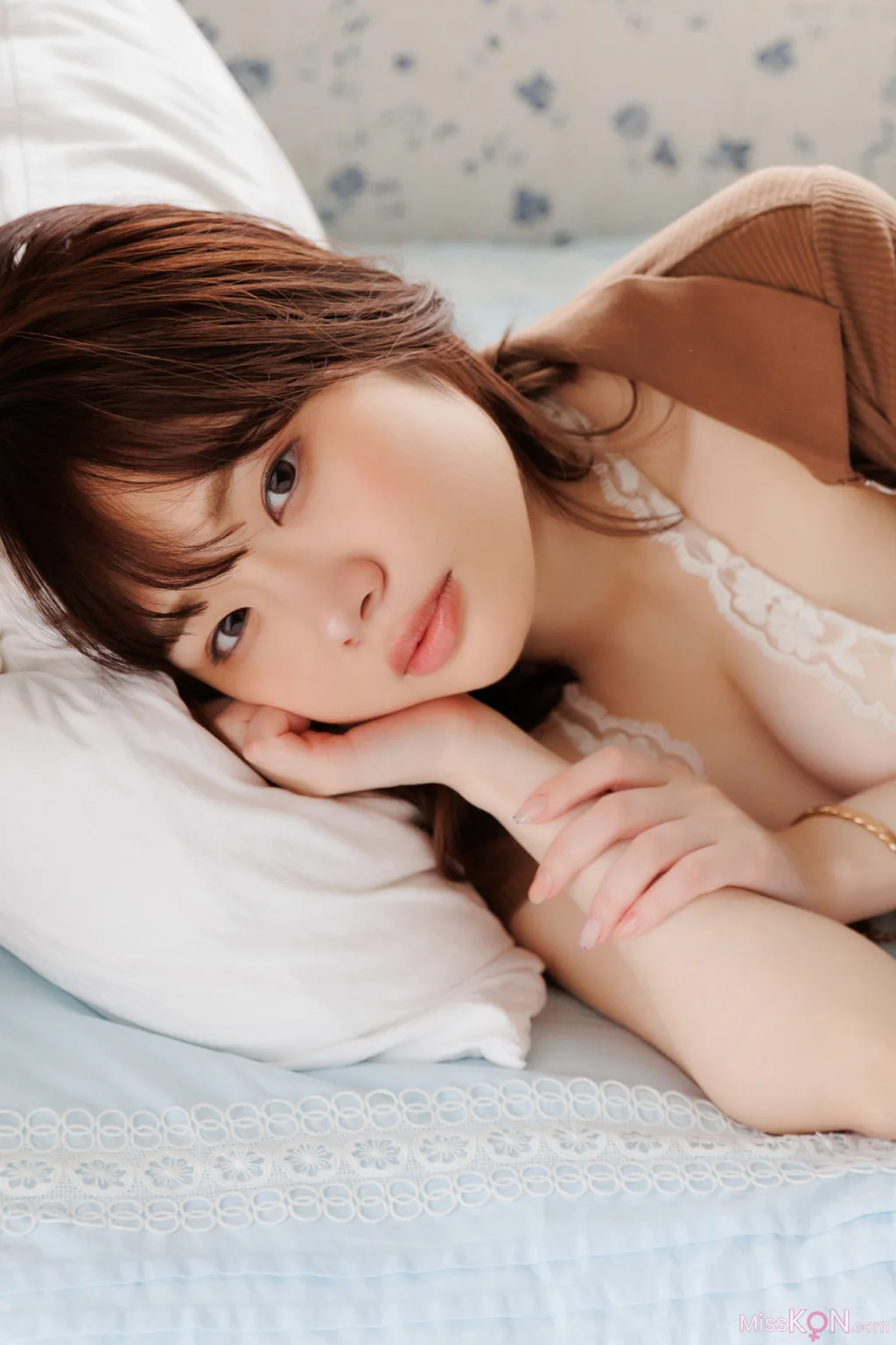 Nozomi Shirakawa (白川のぞみ)_ FRIDAYデジタル写真集 Ｍｏｏｎ＆Ｓｕｎ ｖｏｌ．１+２