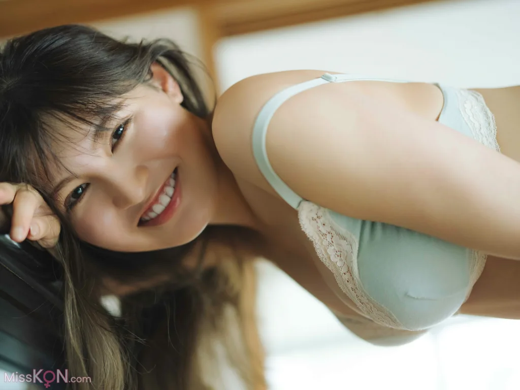 Yui Kojina (神志那結衣)_ FRIDAYデジタル写真集 ジーナに恋して Vol.1+2