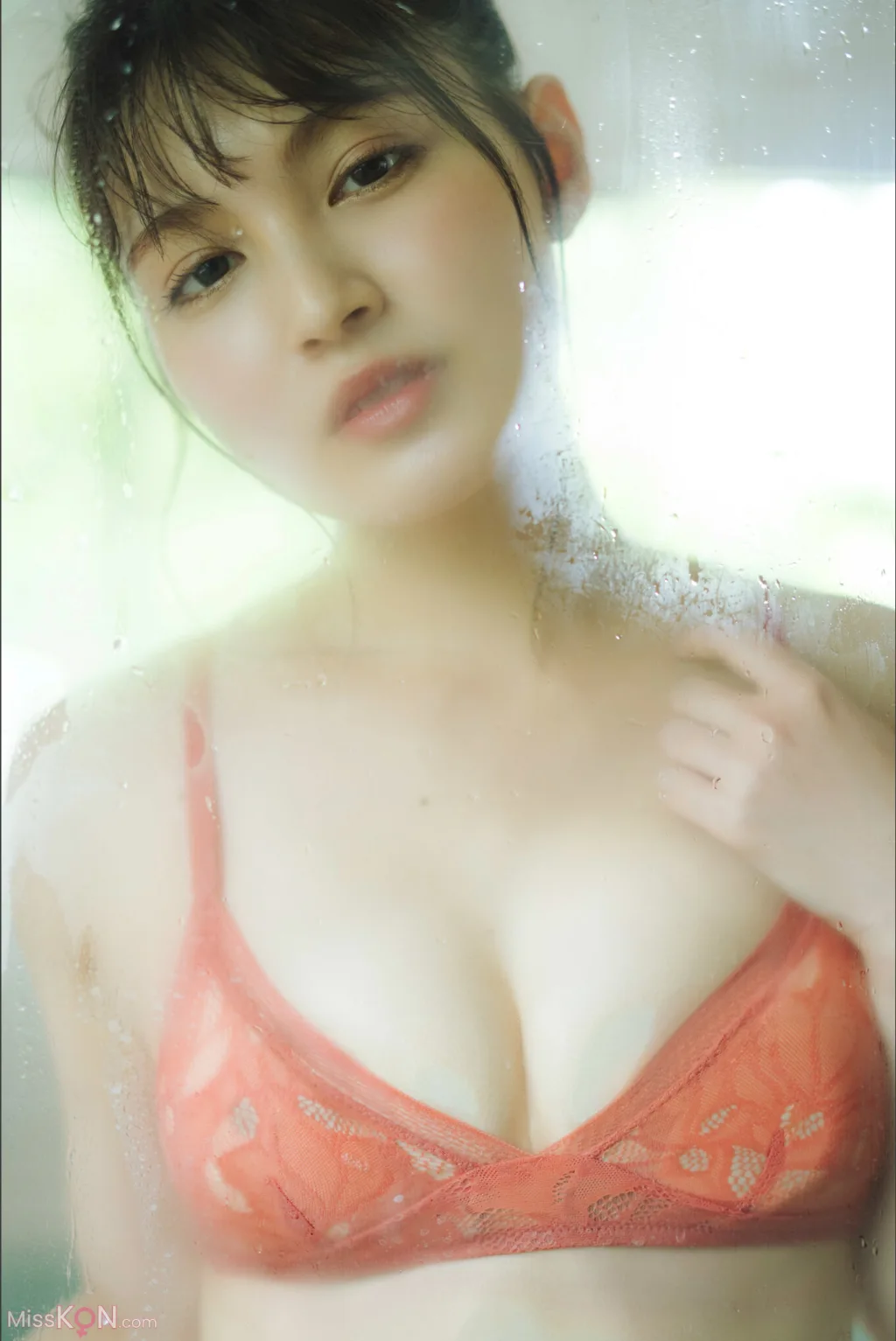 Yui Kojina (神志那結衣)_ FRIDAYデジタル写真集 ジーナに恋して Vol.1+2