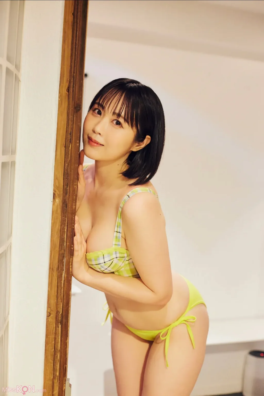 Yuki Yomichi (夜道雪)_ FRIDAYデジタル写真集 ぎゅーってしよ