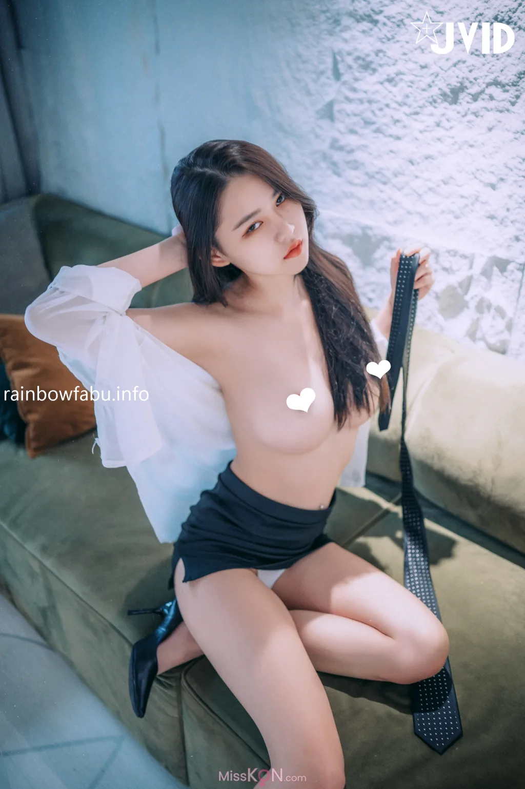 [JVID] 冰冰_ 性感长腿女秘书