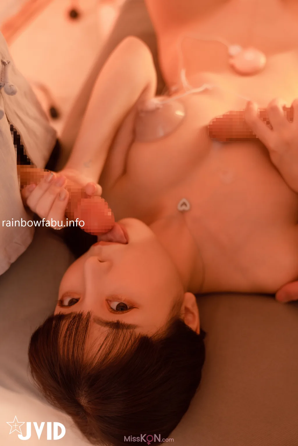 [JVID] 月台尼Tiny_ 突然變成陰道按摩的SPA體驗🔞一次兩根會不會太刺激了？