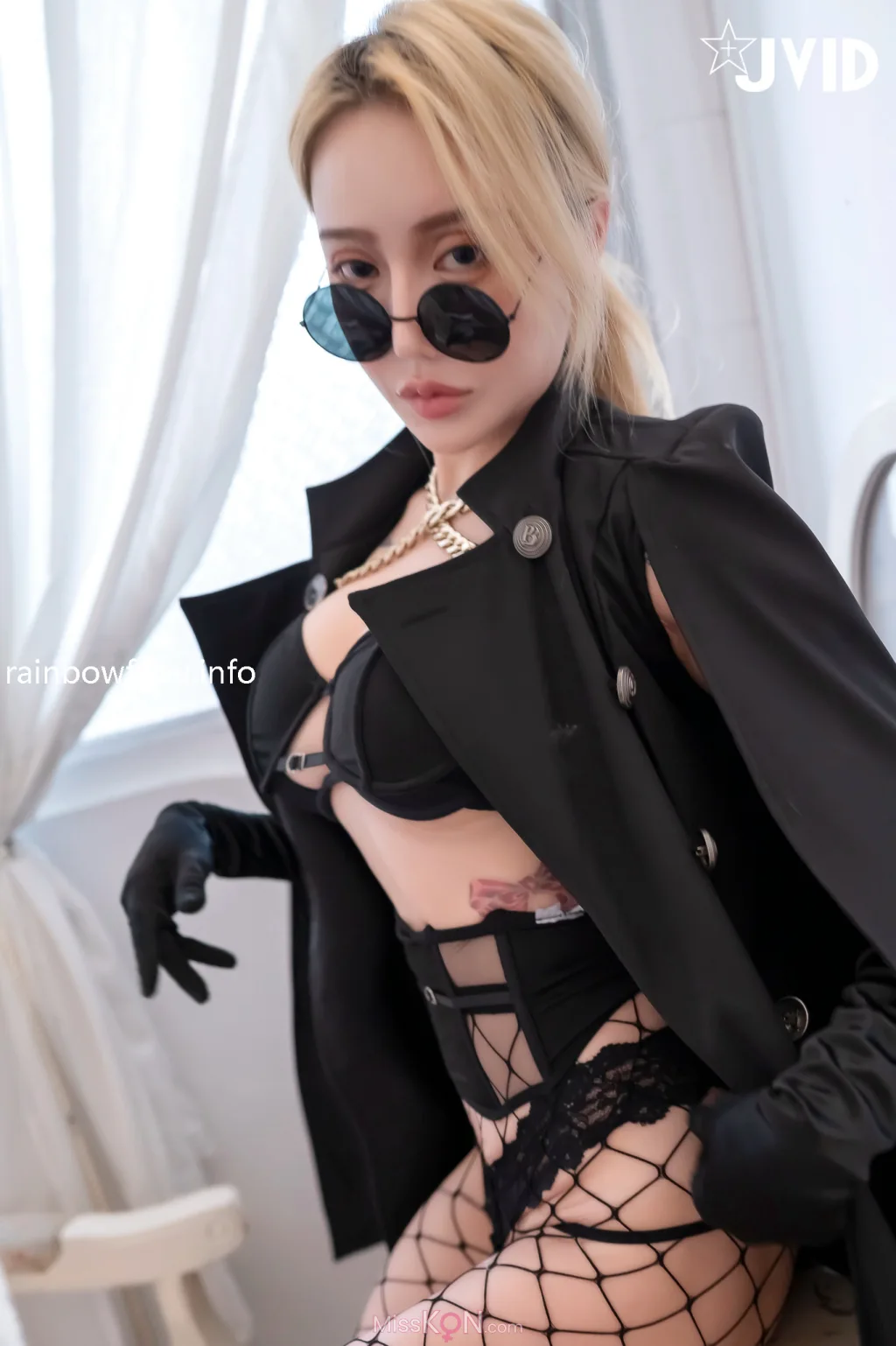 [JVID] 葉魚魚_ 美乳蜜臀讓人血脈賁張。讓人迷失在肉體和慾望的歡愉中！