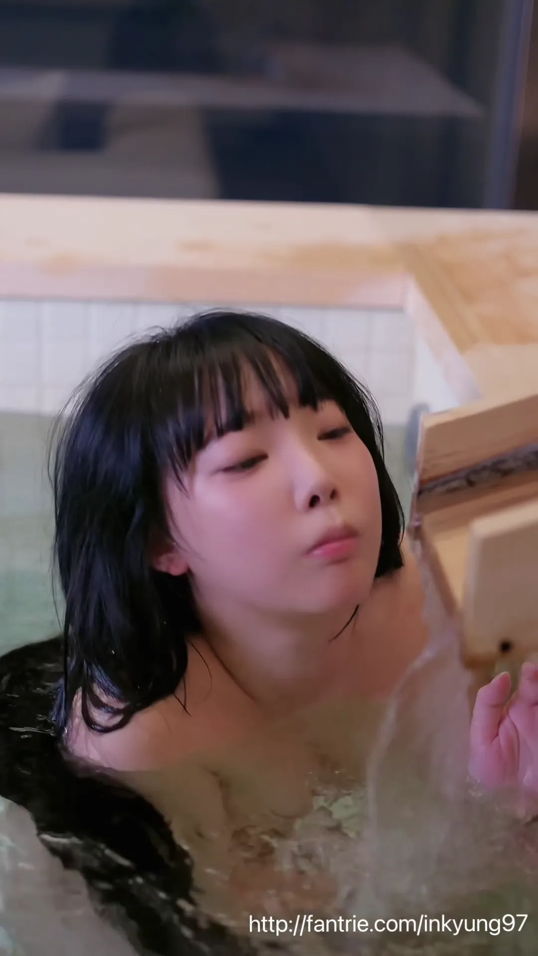 Kang In-kyung (강인경) - 팬트리 Date in Hotel’s Jacuzzi