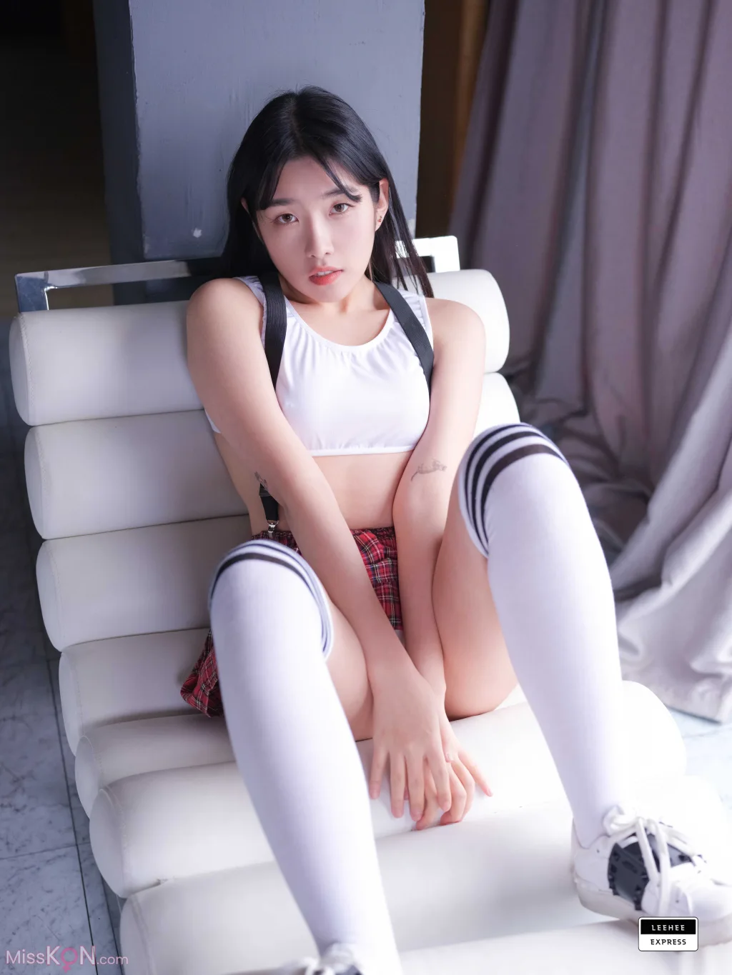 [LE] LEBE-128_ Sonson (손손)