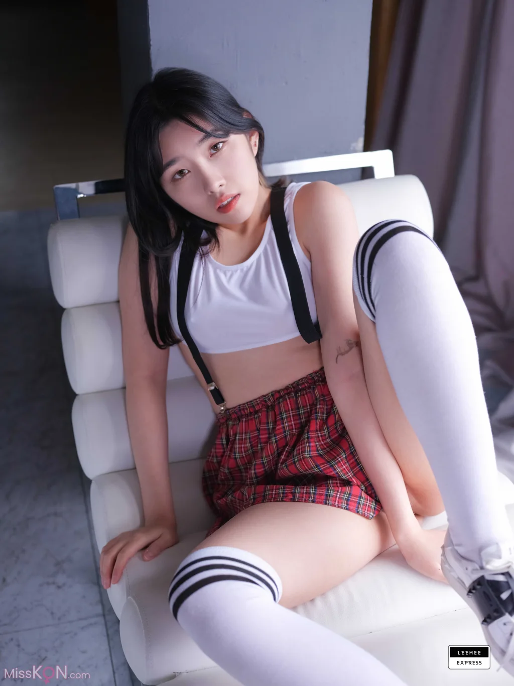 [LE] LEBE-128_ Sonson (손손)