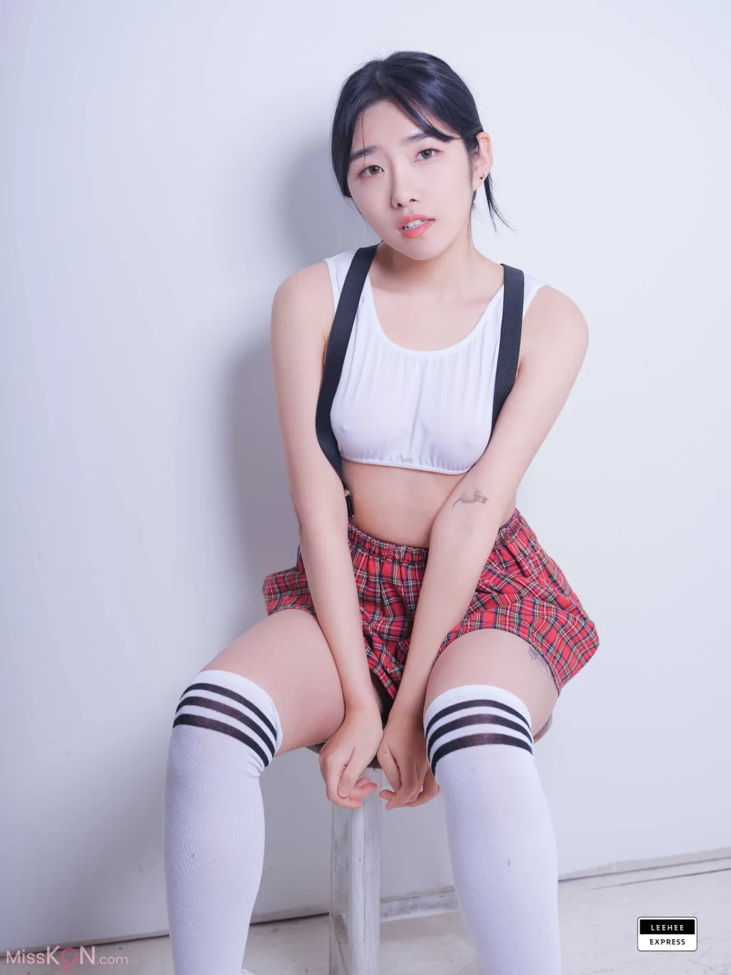 [LE] LEBE-128_ Sonson (손손)