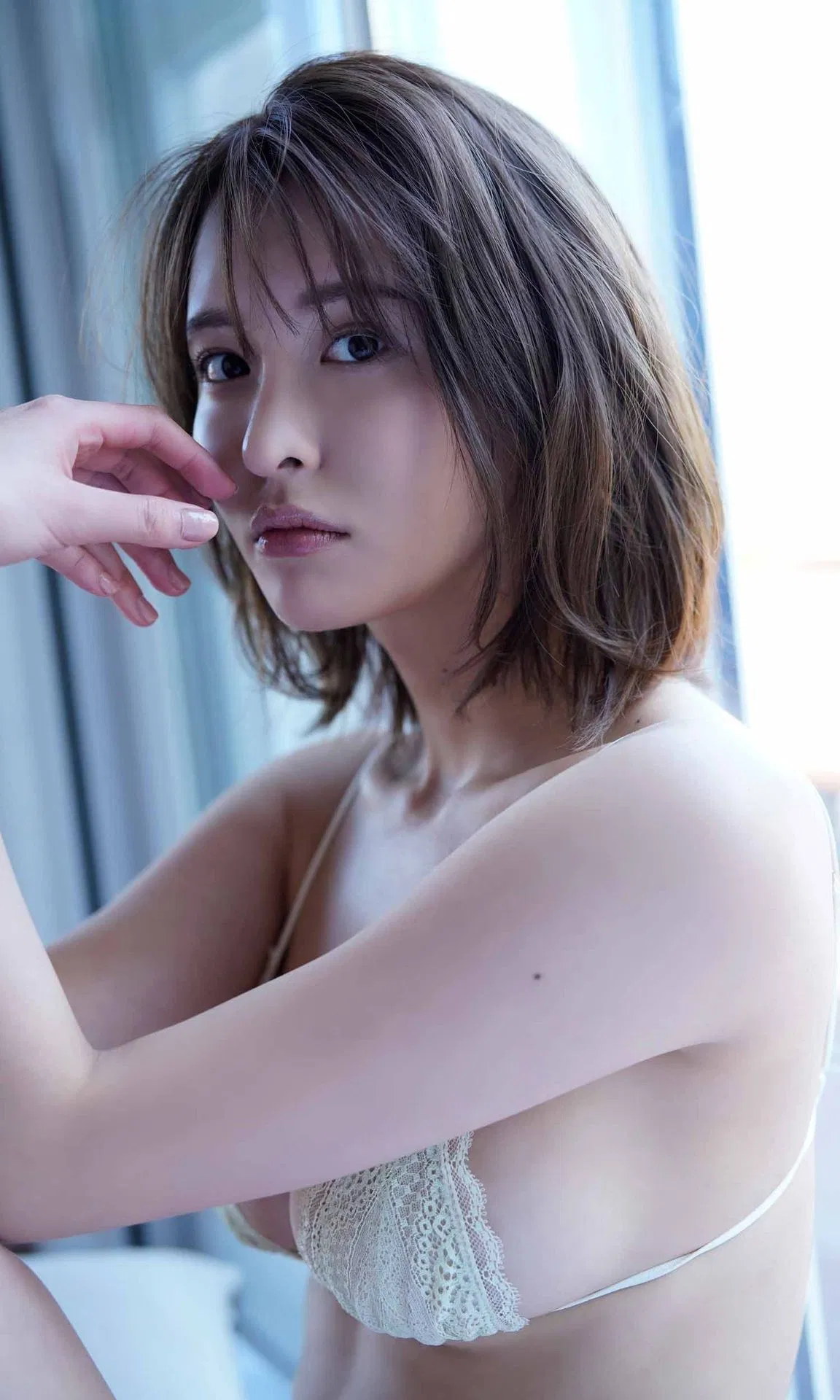 [Photobook] 奈月セナ写真集「女王のリアル」 周プレ PHOTO BOOK