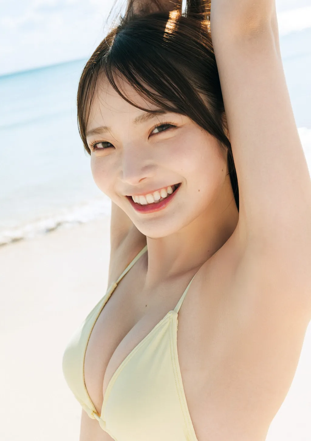 [Photobook] 2025.06.04 新谷姫加ファースト写真集 「ひめかわいい。」