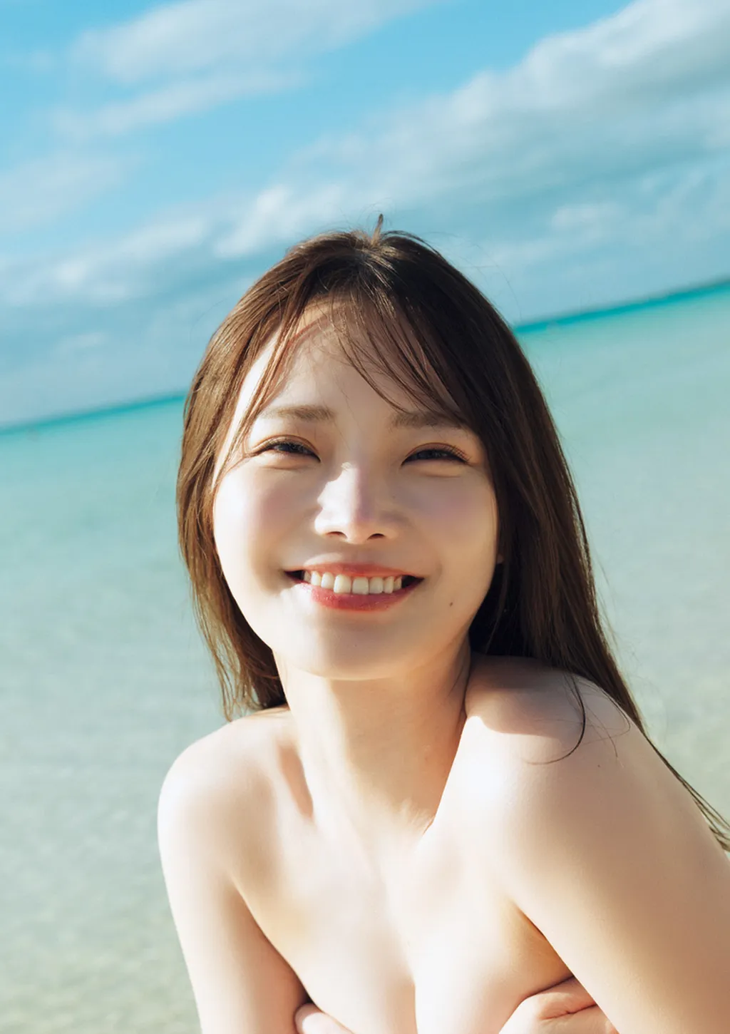 [Photobook] 2025.06.04 新谷姫加ファースト写真集 「ひめかわいい。」