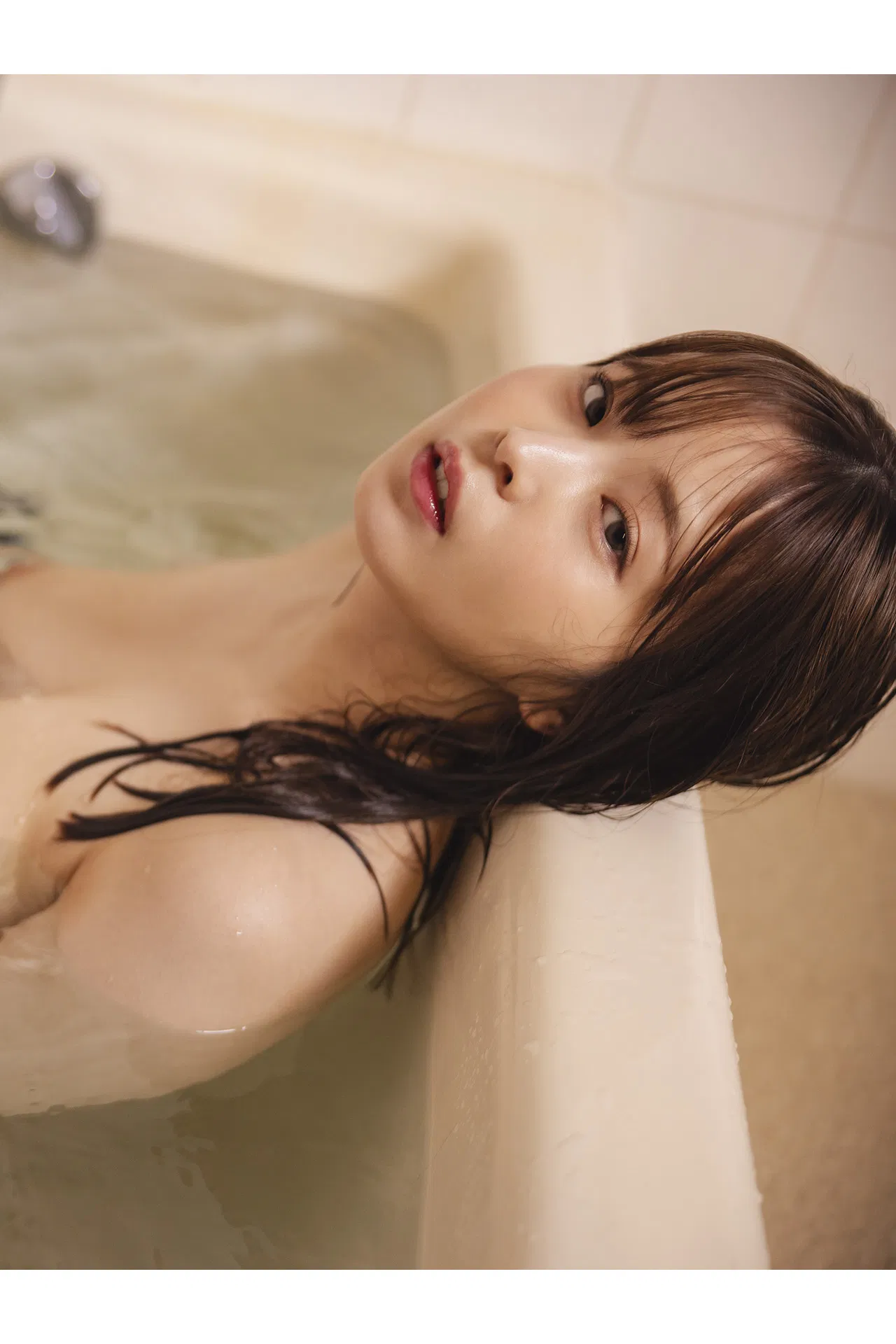 [Photobook] 九野ひなの 乳恋白書