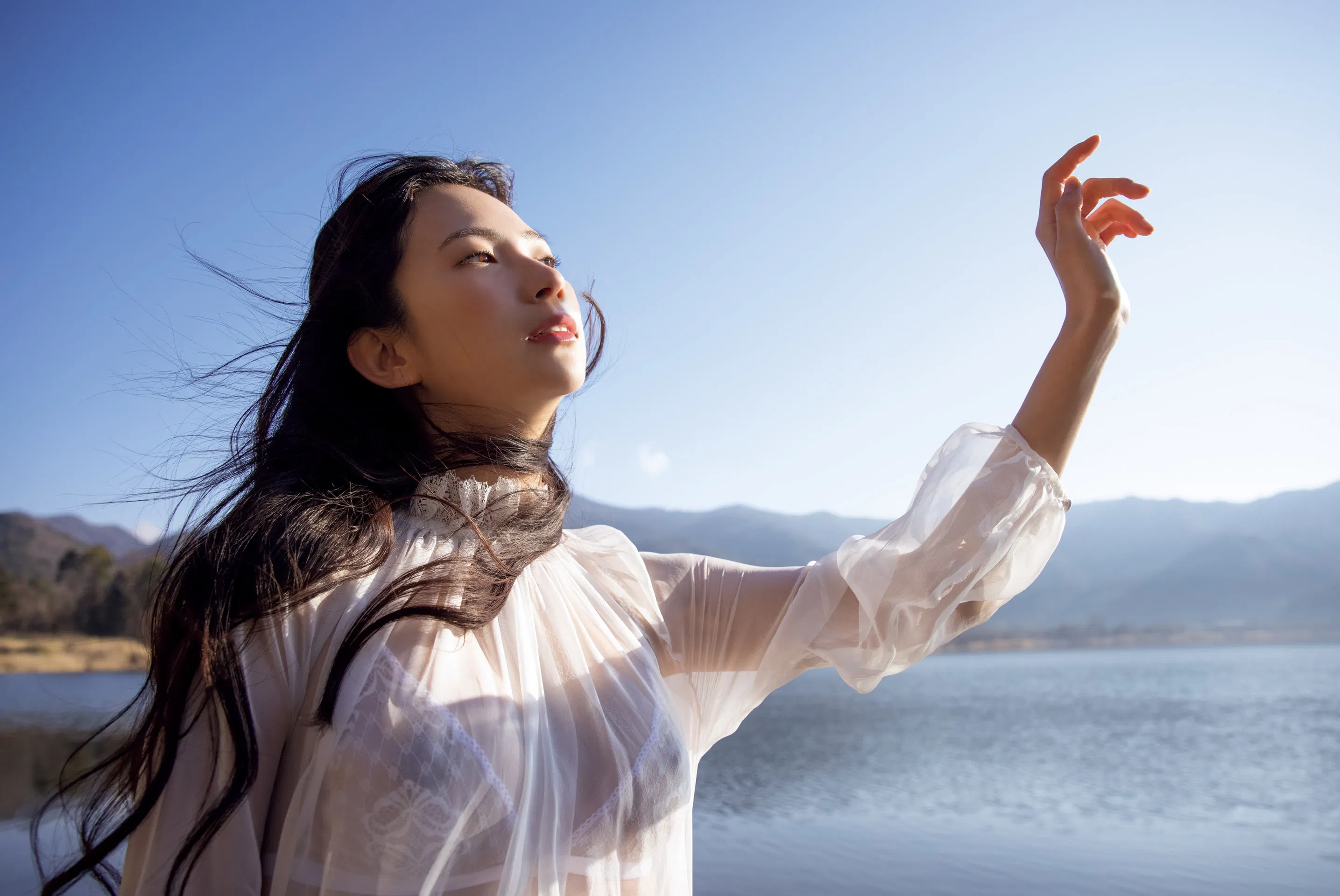 [Photobook]【電子版だけの特典カット付き】街山みほ写真集『Ｐｈａｎｔｏｍ』