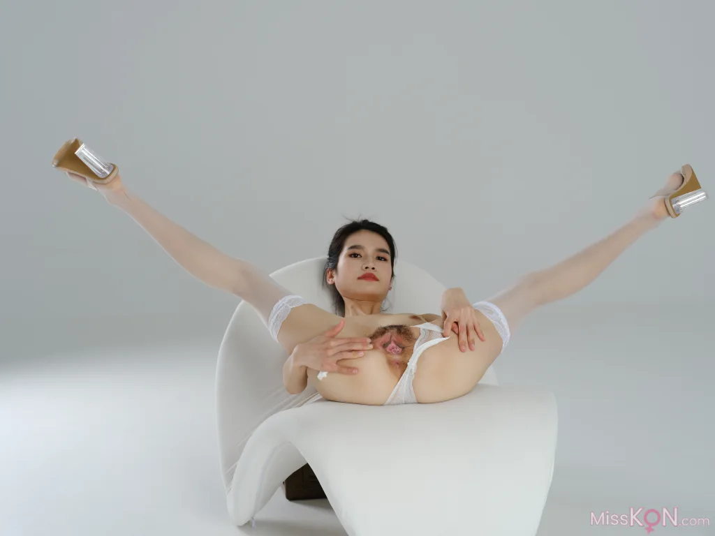 [Private Photoshoot] 依扎娜_ 國模 大尺度 一字馬 私拍 4K