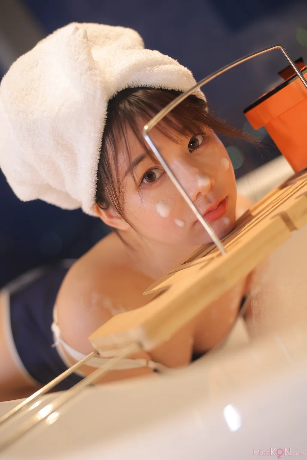 [Private Photoshoot] 绾绾么_ R18 秀人网模特 泡泡浴