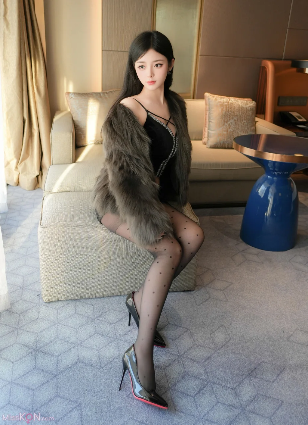 [XR Uncensored] 优酱_ R18 秀人网模特 珠圆玉润 黑丝诱惑