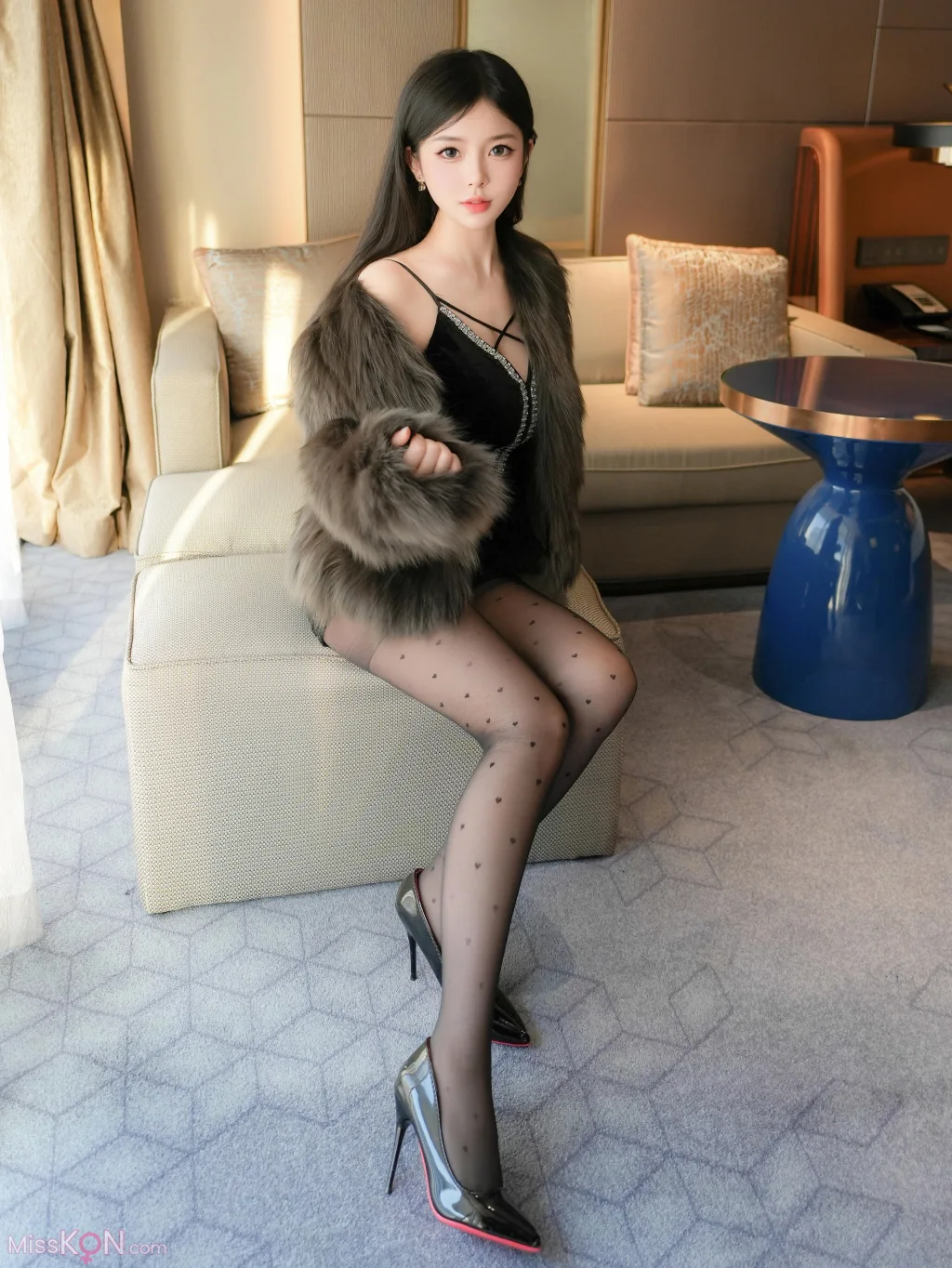 [XR Uncensored] 优酱_ R18 秀人网模特 珠圆玉润 黑丝诱惑