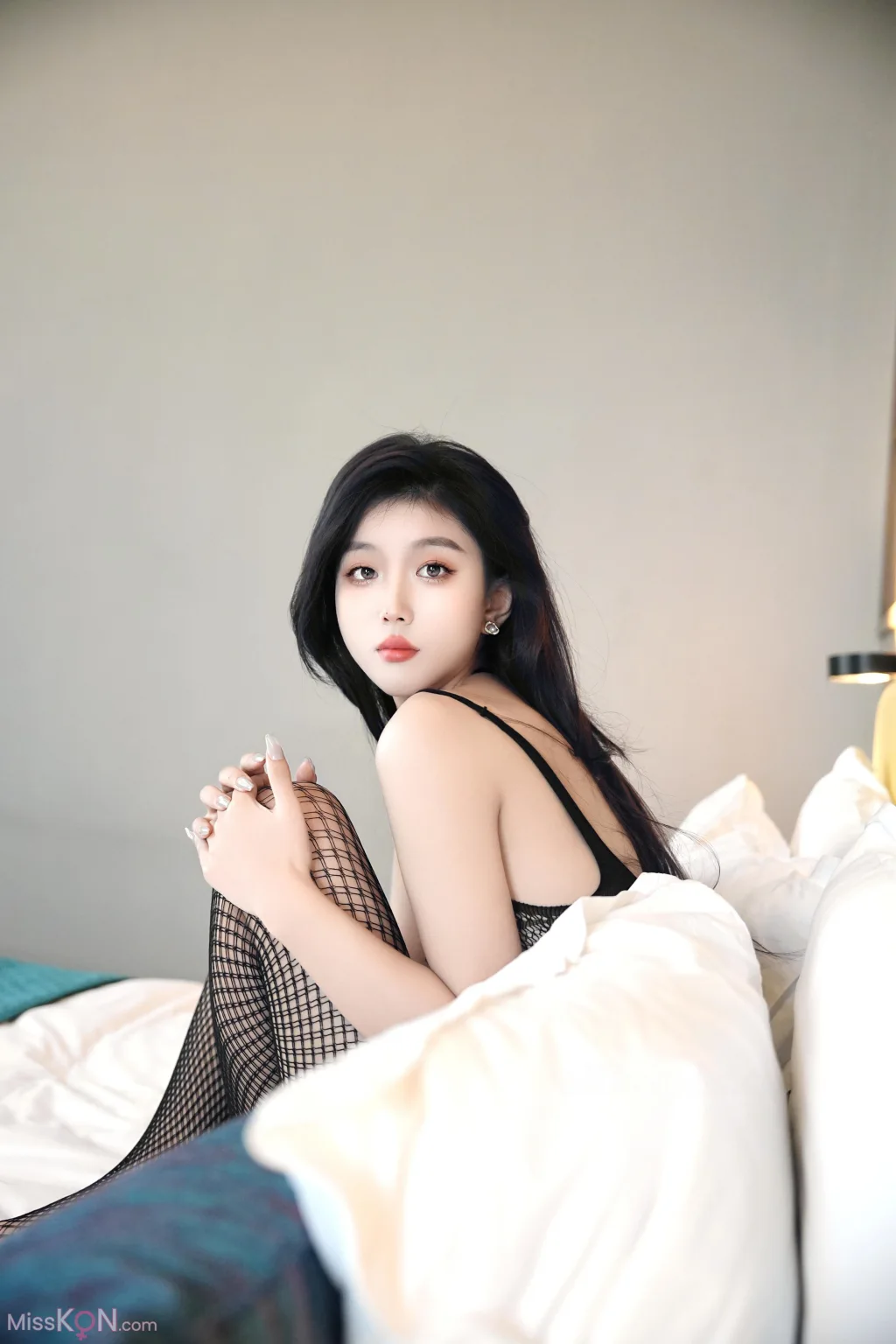 [XR Uncensored] 江念鱼_ R18 秀人网模特 连体渔网