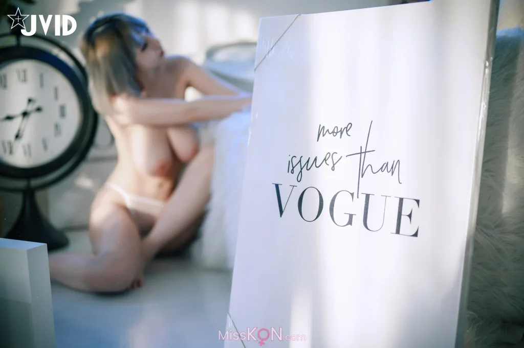 [JVID] 黎菲兒_ H-Cup 巨乳美少女－黎菲兒，尺度解鎖，這逆天的身材 不應該有胸貼擋住她的完美！