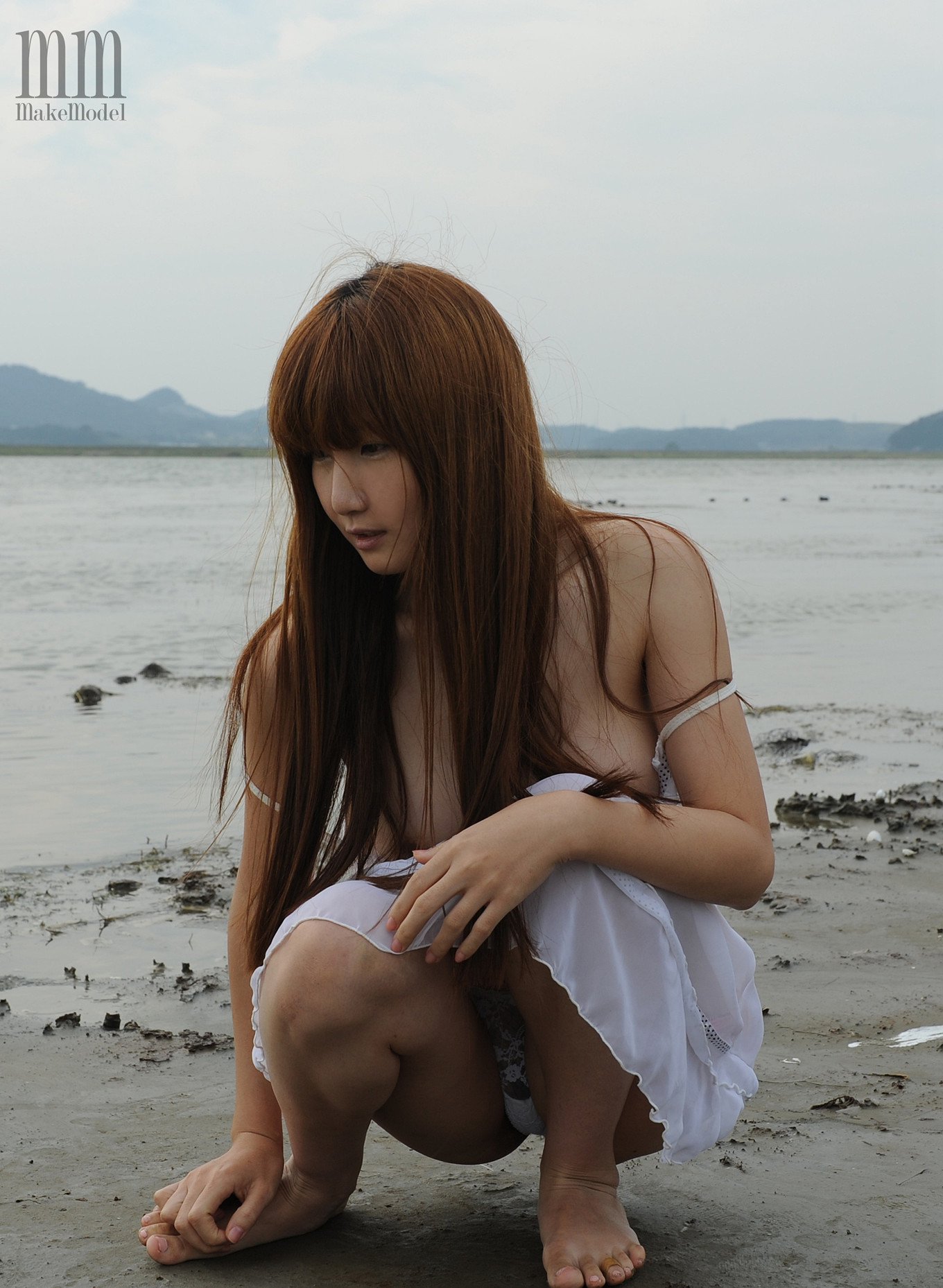 MakeModel Gahee 가희 – 강가에서 이러시면
