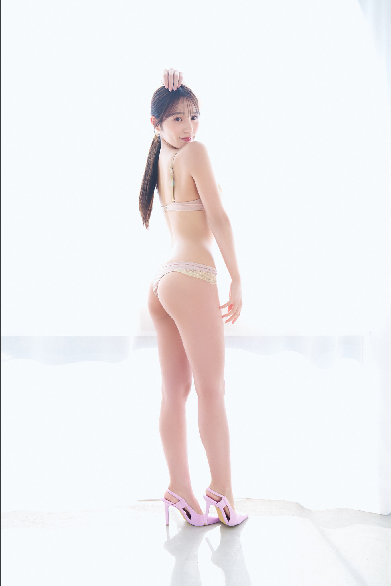Ayaka Hidaritomo 左伴彩佳, FRIDAYデジタル写真集 「Left Vol.1」 Set.01 5 Ayaka Hidaritomo 左伴彩佳, FRIDAYデジタル写真集 「Left Vol.1」 Set.01