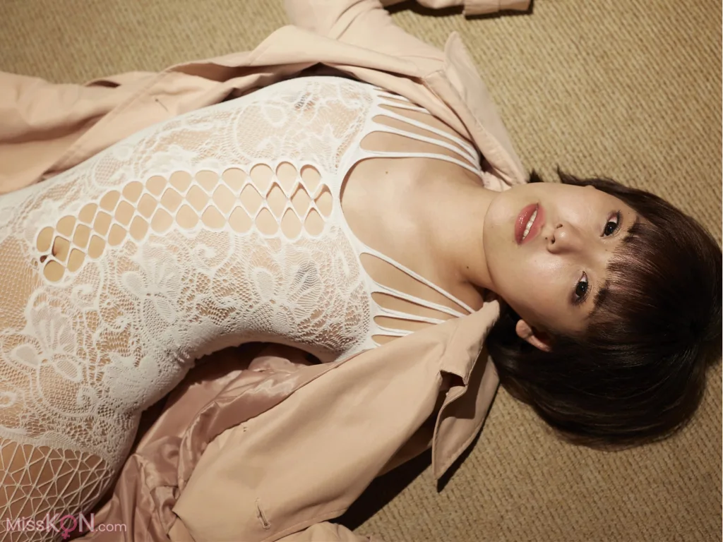 Seto Hinako (瀬戸ひなこ)_ Evolved Gravure 写真集 Vol.3 『絶対不可ケツな彼女』 (ピンク倶楽部) 5 Seto Hinako (瀬戸ひなこ)_ Evolved Gravure 写真集 Vol.3 『絶対不可ケツな彼女』 (ピンク倶楽部)