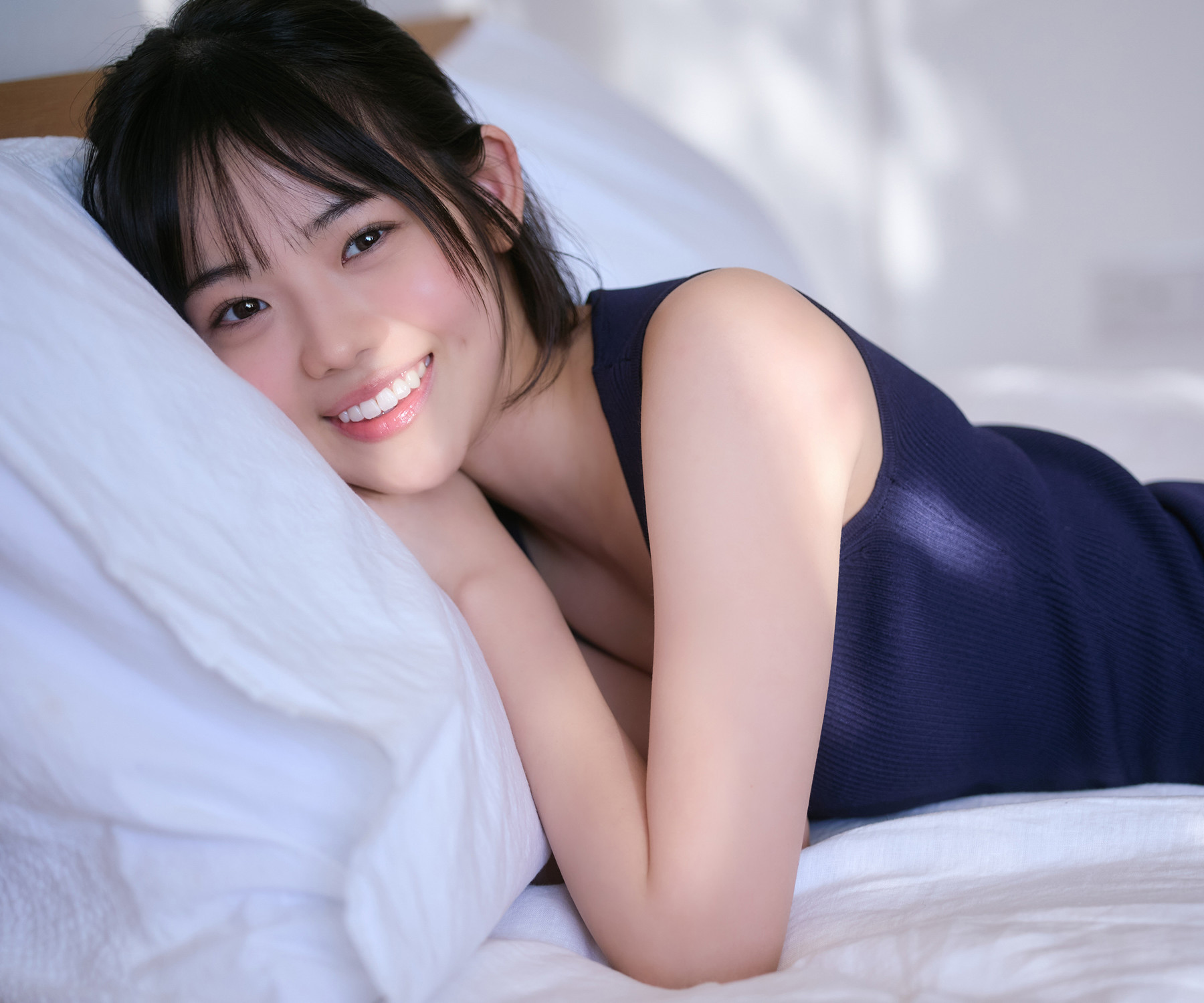 Kohaku Shida 志田こはく, 週プレ Photo Book 「琥珀色の時」 Set.01