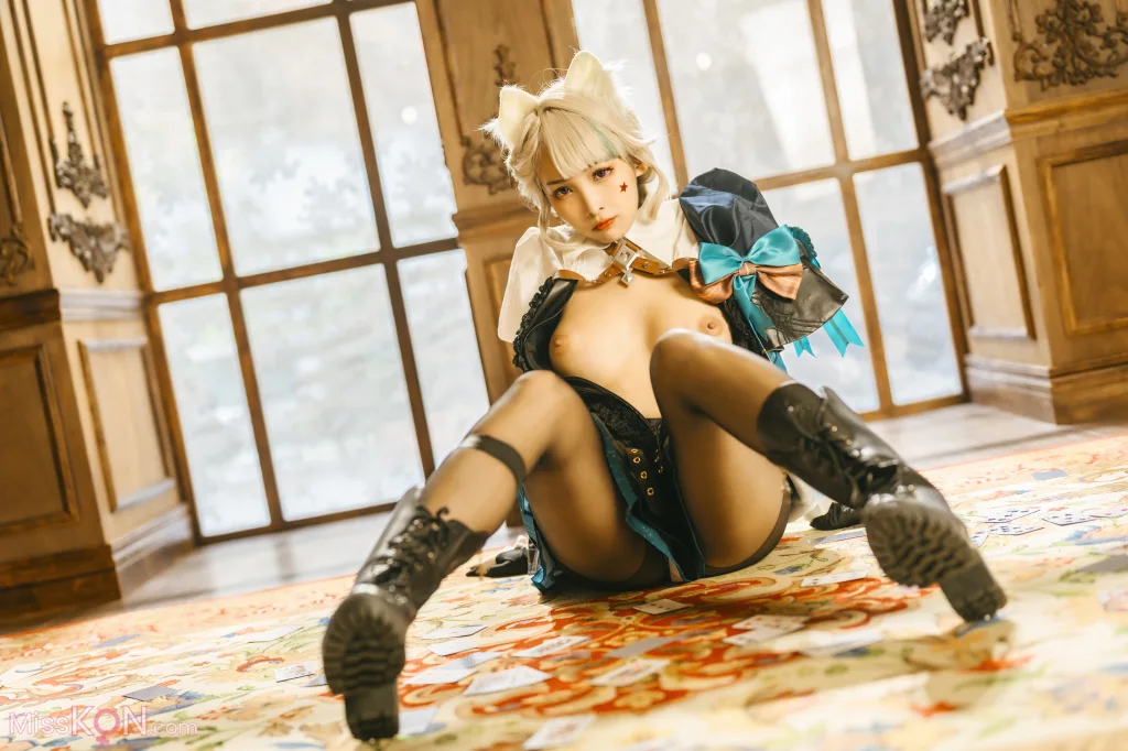 Coser@慕慕Momo_ 原神 Genshin 琳妮特的色情魔術 室内