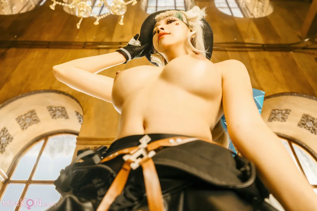 Coser@慕慕Momo_ 原神 Genshin 琳妮特的色情魔術 室内