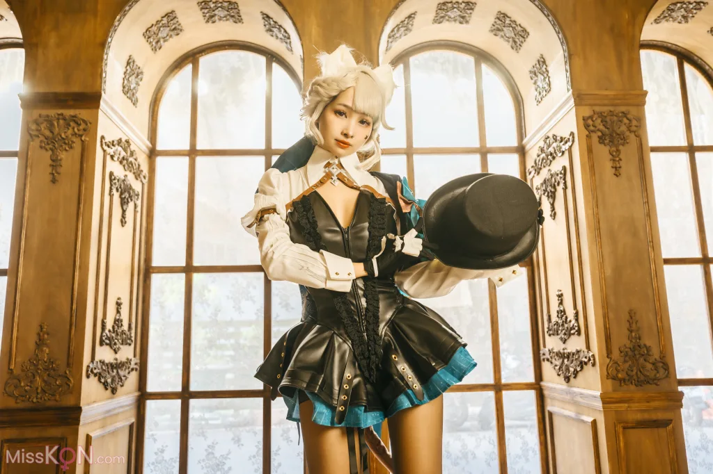 Coser@慕慕Momo_ 原神 Genshin 琳妮特的色情魔術 室内