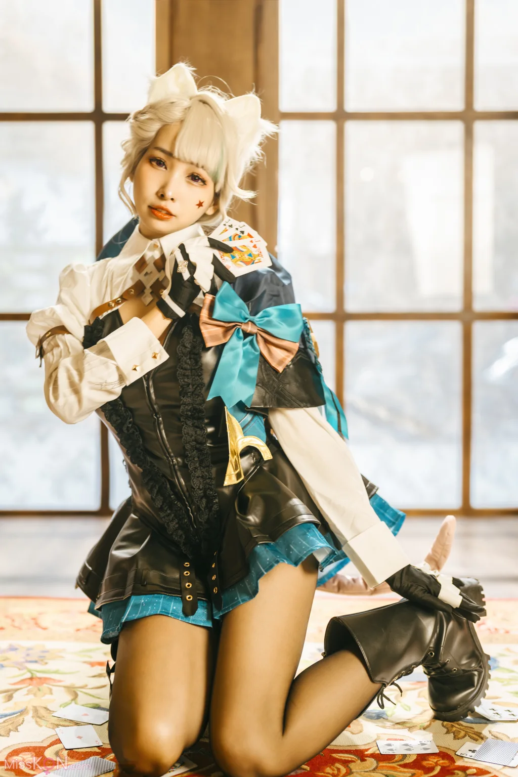 Coser@慕慕Momo_ 原神 Genshin 琳妮特的色情魔術 室内