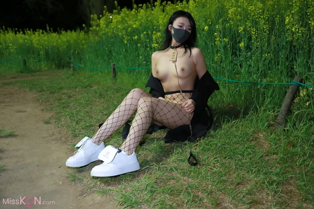 李佳_ 户外花田