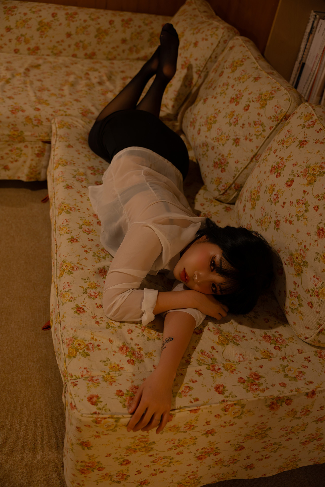 Lee Yuin 유인, Photobook ‘Girl Next Door’ Set.02 35 Lee Yuin 유인, Photobook ‘Girl Next Door’ Set.02