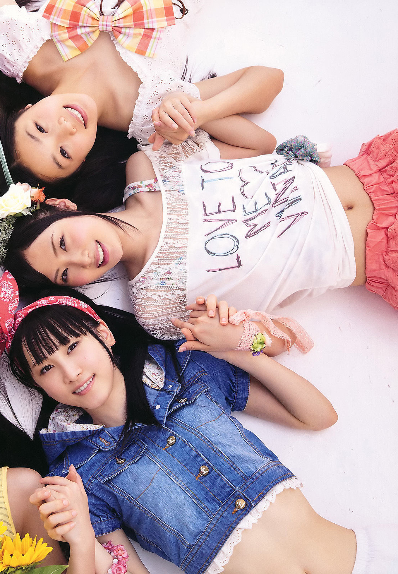 松井珠理奈・松井玲奈・高柳明音, Young Animal 2011 No.11 (ヤングアニマル 2011年11号)