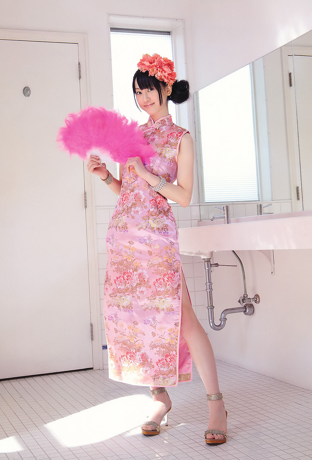 松井珠理奈・松井玲奈・高柳明音, Young Animal 2011 No.11 (ヤングアニマル 2011年11号)